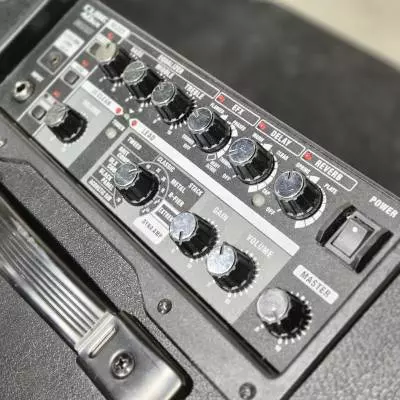 Roland - Ampli Guitare 40GX 2