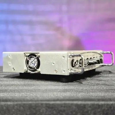 Gallien-Krueger - T�te d'amplification Microbass - 200 watts 2