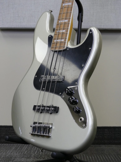 Fender - Jazz Bass Vintera 70s inca Silver 3