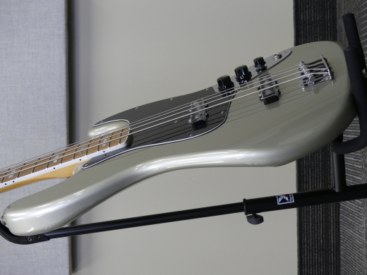 Fender - Jazz Bass Vintera 70s inca Silver 4