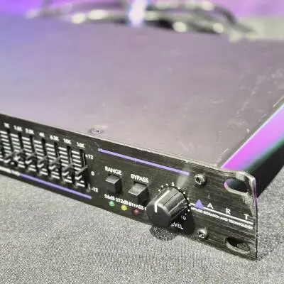 ART Pro Audio - �galiseur 15 bandes double 2