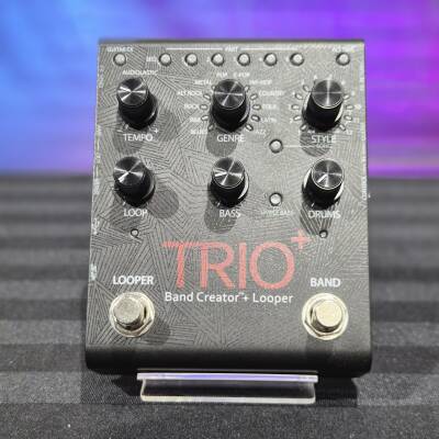 Digitech Trio Plus Band Creator + Looper | Long & McQuade