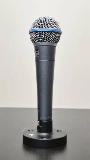 Shure - Microphone vocal dynamique supercardio�de Beta 58A 2