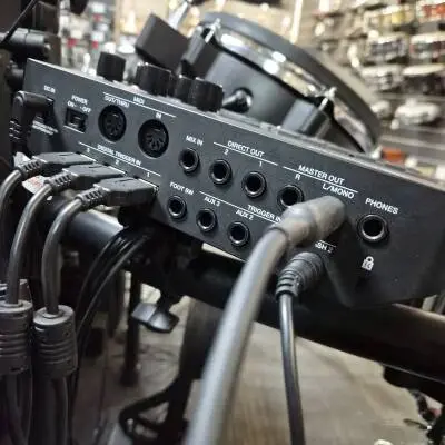 Roland - Batterie �lectronique TD-27KV2 de la s�rie V-Drums 2 avec supports 2