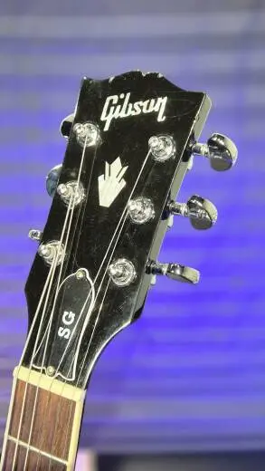 Gibson - Guitare �lectrique SG Standard (fini �b�ne, �tui souple inclus) 2
