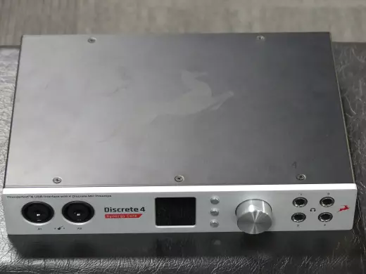 Antelope Audio - Interface audio DISCRETE 4 SYN 2