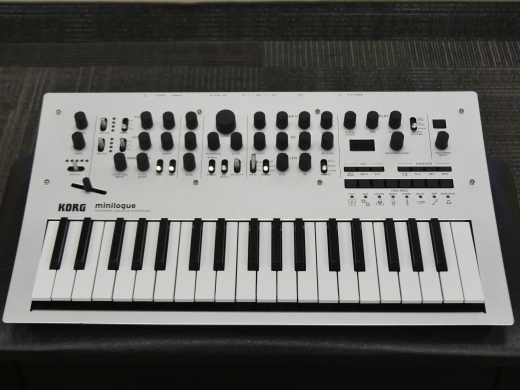 Store Special Product - Korg - MINILOGUE Synth Analogue 4 Voix