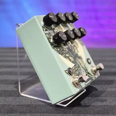 Walrus Audio - P�dale de r�verb�ration Lore Reverse Soundscape Generator 2