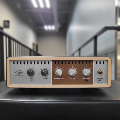 Universal Audio OX Amp Top Box | Long & McQuade