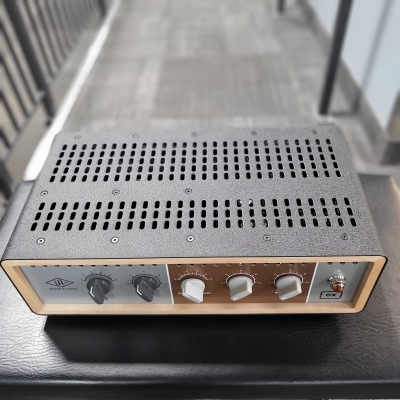 Universal Audio OX Amp Top Box | Long & McQuade