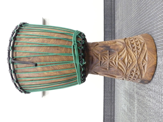 African Drums - Djembe Africain L avec base entirement sculpte 2