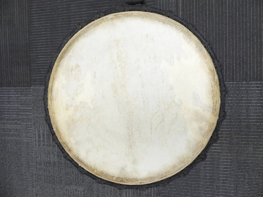 African Drums - Djembe Africain L avec base entièrement sculptée 4