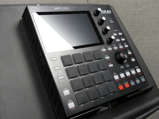 Akai - Centre de production musicale autonome MPC One 2