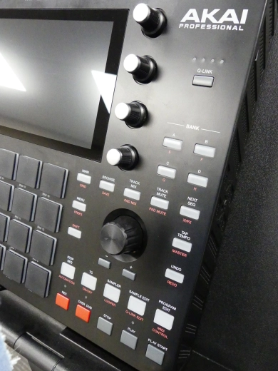 Akai - Centre de production musicale autonome MPC One 2