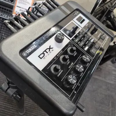 Yamaha - Batterie �lectronique DTX6K-X 5 pi�ces avec caisse claire XP80 � 3 zones 2