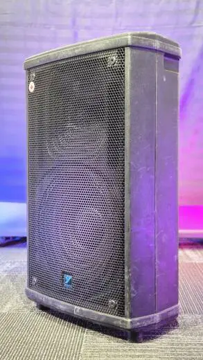Yorkville Sound - Enceinte de sonorisation active s�rie NX - 600 watts-Peak, hp 12 pouces et pavillon 2