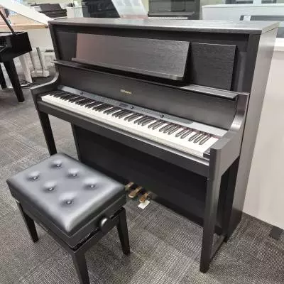Roland - Piano numérique droit fini anthracite avec support et banc 2