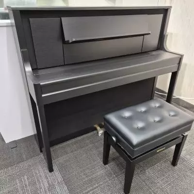 Roland - Piano numérique droit fini anthracite avec support et banc 2
