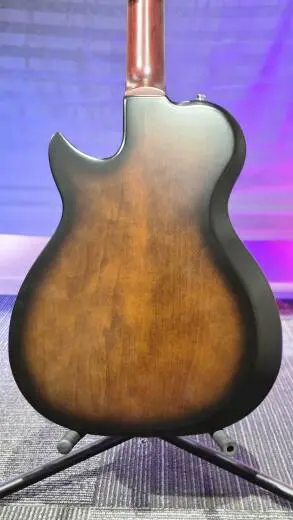 Godin Guitars - Guitare �lectrique Radiator - Burbon Burst 2