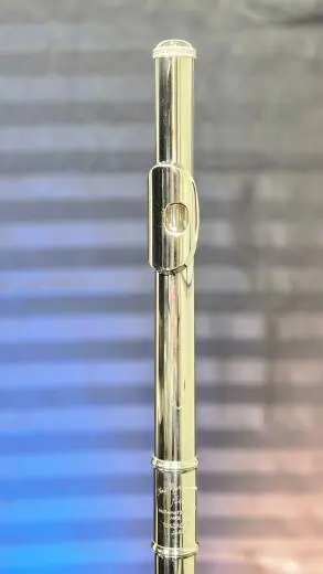 Muramatsu - Fl�te s�rie GX � t�te et corps en argent massif, sol d�cal�, m�canisme de mi fendu et cl� de trille en do di�se 2