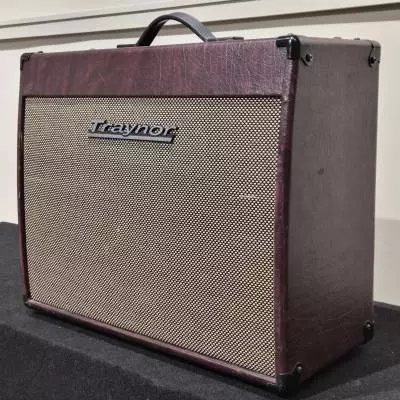 Traynor - Amplificateur de guitare Combo Custom Valve 40 watts à lampes 1x12 - Rouge vin 2