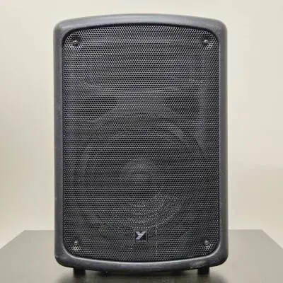 Yorkville Sound - S�rie Coliseum - Enceinte amplifi�e compacte - Woofer 8 pouces - 100 watts