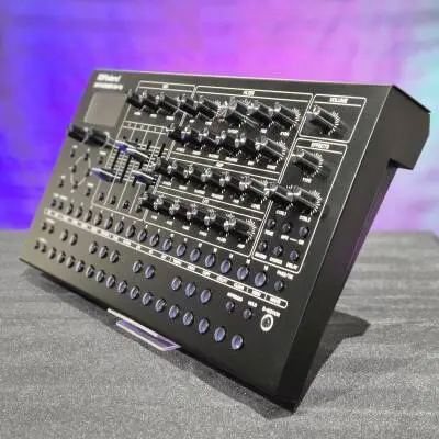 Roland - Synth�tiseur de bureau multitimbral SH-4d � 4 parties 2