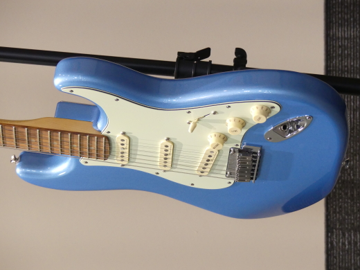 Store Special Product - Fender - Guitare Stratocaster Player Plus, touche en Pau Ferro - Opal Spark
