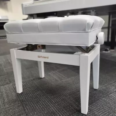 Roland - Piano à queue numérique GP607 avec banc (fini blanc poli) 2
