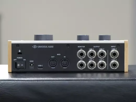 Universal Audio - Interface USB Volt 476 avec compresseur 2