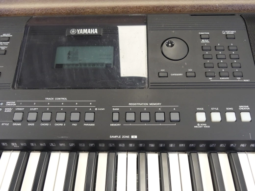 Yamaha - Clavier arrangeur 61 touches 4