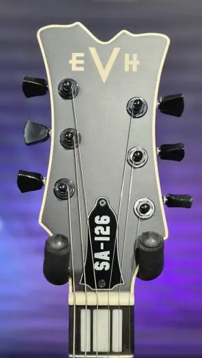 EVH - Guitare �lectrique SA-126 Special (fini noir Stealth, �tui inclus) 2