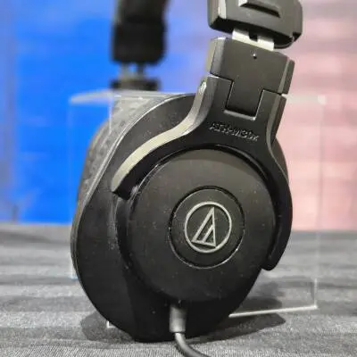 Audio-Technica - ATH-M30X Closed Back Studio Headphones