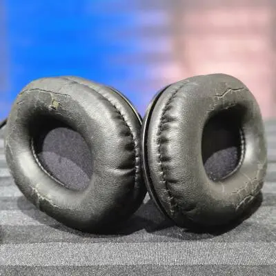 Audio-Technica - ATH-M30X Closed Back Studio Headphones 2