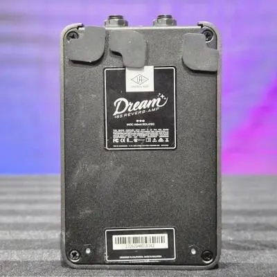 Universal Audio - P�dale d�amplification et de r�verb�ration UAFX Dream �65 2