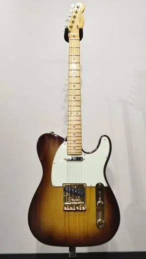 Fender - T�l�caster �dition comm�morative du 75e anniversaire, touche en �rable - 2 couleurs Bourbon Burst