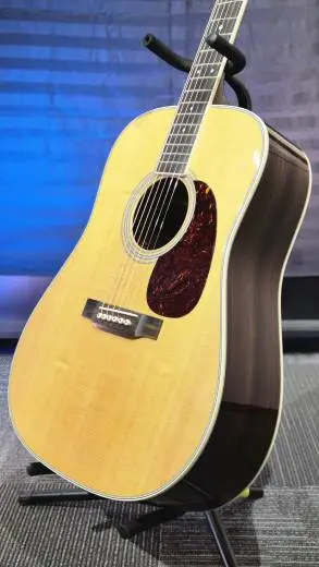 Martin Guitars - 2018 D-35 Guitare acoustique Dreadnought avec �tui 2
