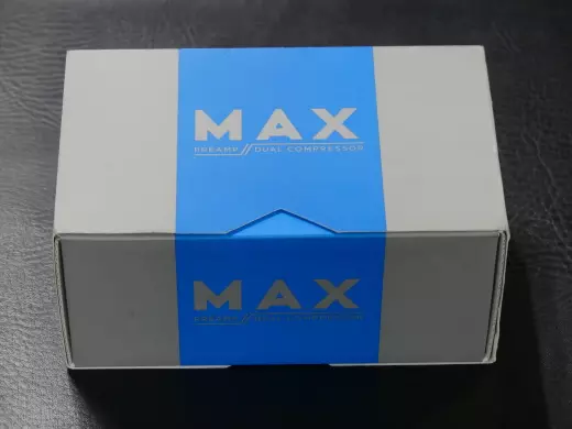 Universal Audio - Pdale de pramplification et compression double Max 2
