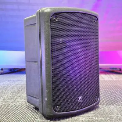 Yorkville Sound - S�rie Coliseum - Enceinte amplifi�e compacte - Woofer 8 pouces - 100 watts 2