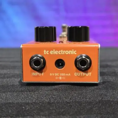 TC Electronic - P�dale Iron Curtain pour �galisation et porte de bruit 2