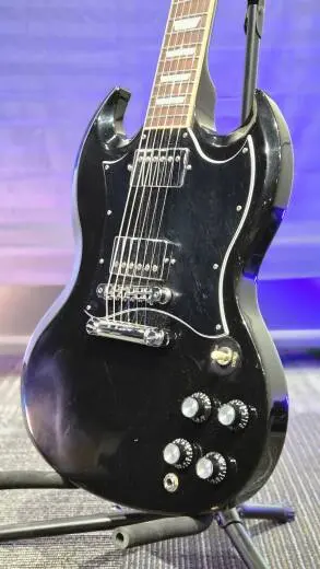 Store Special Product - Gibson - Guitare �lectrique SG Standard (fini �b�ne, �tui souple inclus)