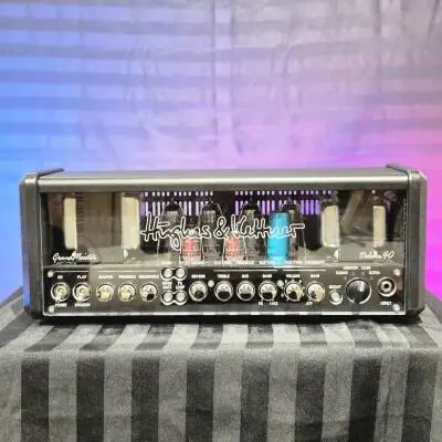 Hughes & Kettner - T�te � 4 canaux - GrandMeister Deluxe 40 - 40 watts