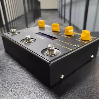 Markbass - Mark Bass Synth Pédale Basse 2