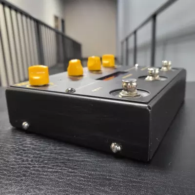 Markbass - Mark Bass Synth Pédale Basse 2