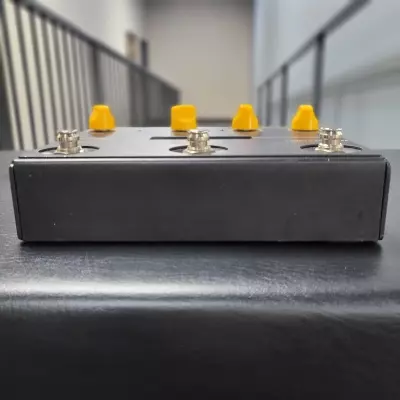 Markbass - Mark Bass Synth Pédale Basse 2