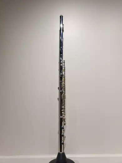 Yamaha Band - Flûte en argent sterling YFL472H, sol décalé , patte de si, mi fendu 2