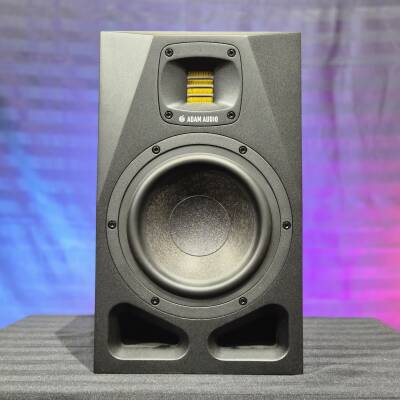 ADAM Audio - Enceinte active A7V � deux voies (simple)