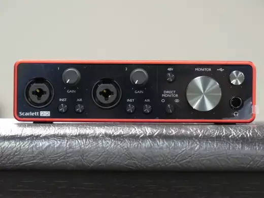 Focusrite - Interface audio USB 2.0 Scarlett 2i2 de 3e gnration 2