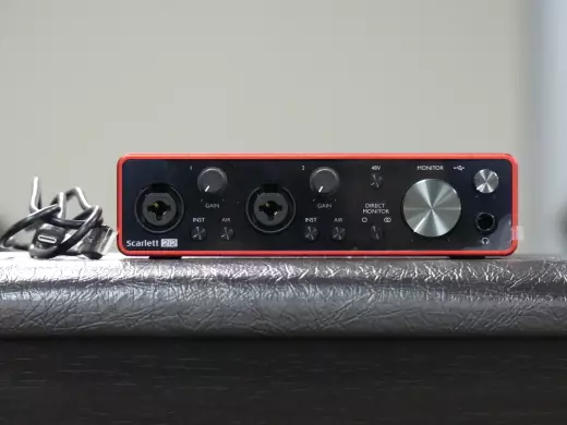 Focusrite - Interface audio USB 2.0 Scarlett 2i2 de 3e gnration 7