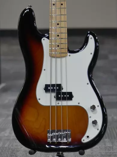 Fender - Player Precision Bass érable - 3 Tones Sunburst 2